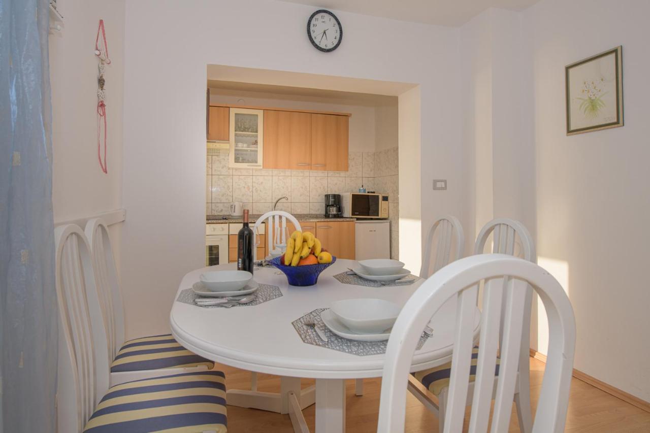 Apartmani Tena Селце Экстерьер фото